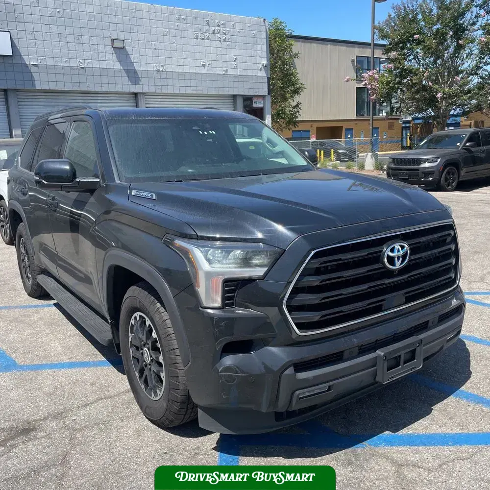 2024 Toyota Sequoia SR5