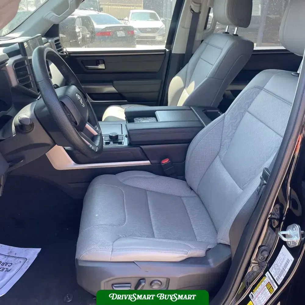 2024 Toyota Sequoia SR5