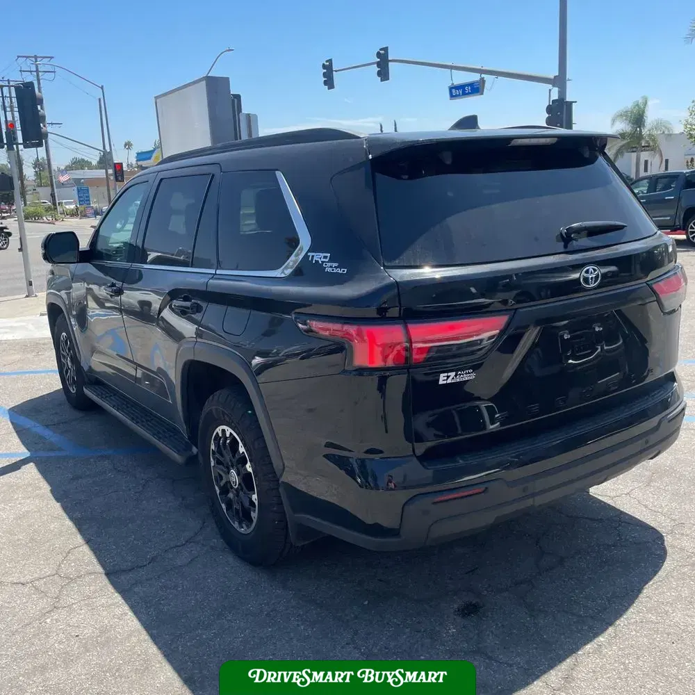 2024 Toyota Sequoia SR5