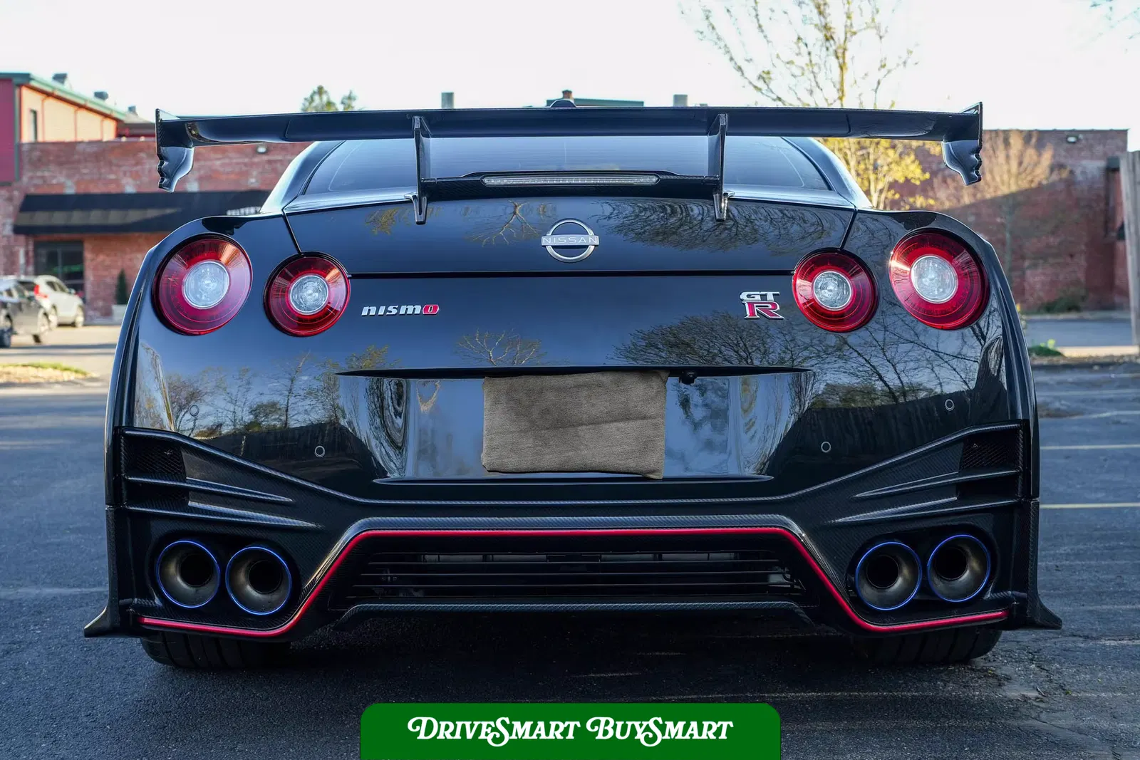 2023 Nissan GT-R NISMO