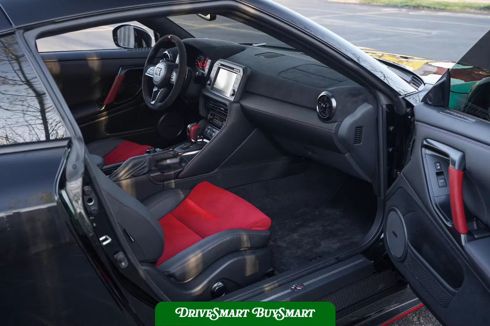 2023 Nissan GT-R NISMO