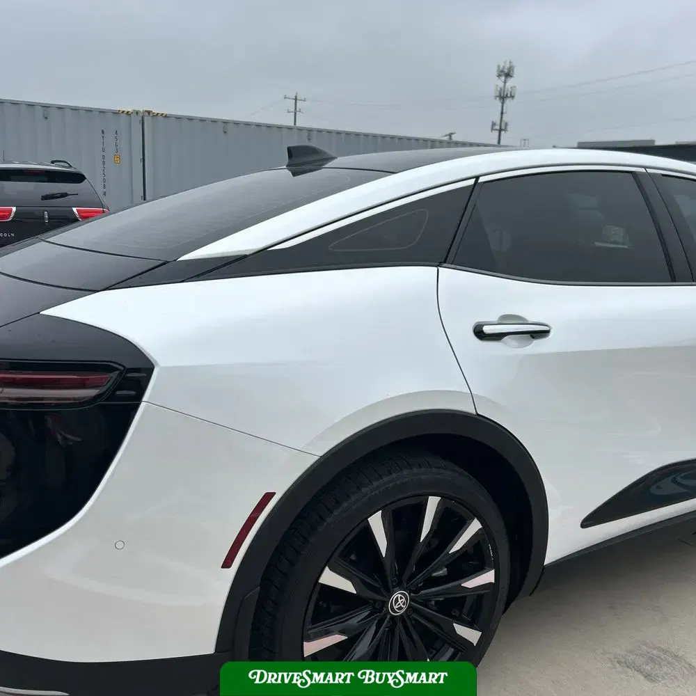 2025 Toyota Crown Platinum