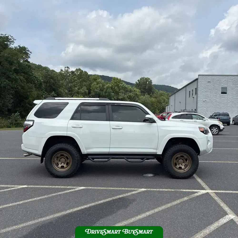 2024 Toyota 4Runner SR5 Premium