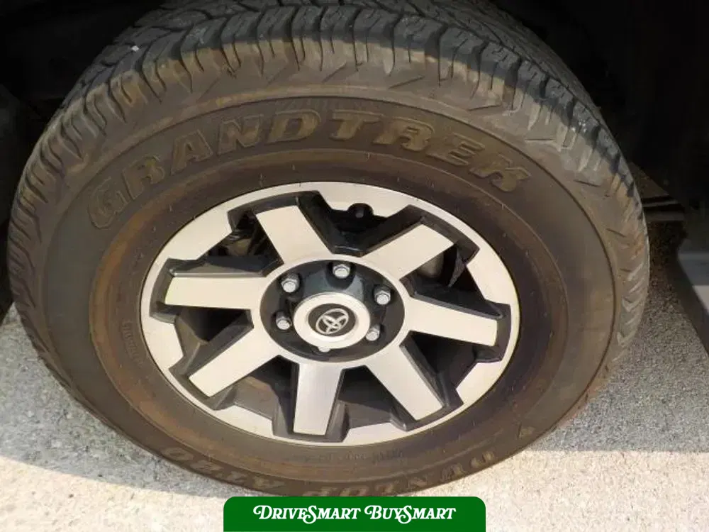 2024 Toyota 4Runner TRD Off Road