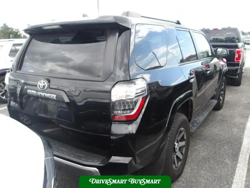 2024 Toyota 4Runner TRD Off Road