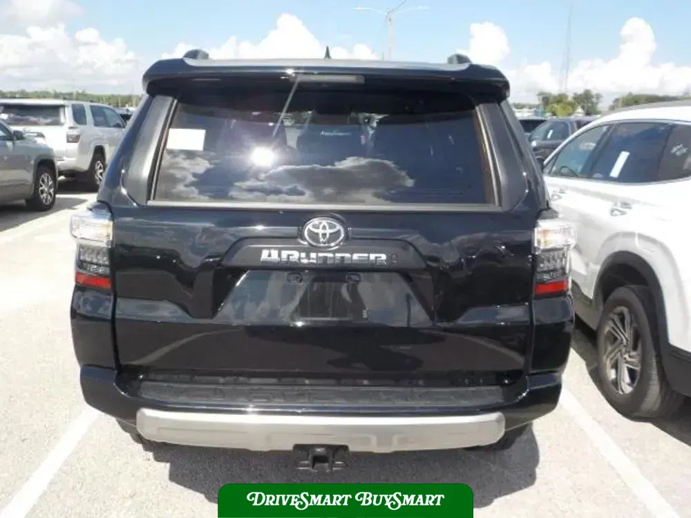 2024 Toyota 4Runner TRD Off Road