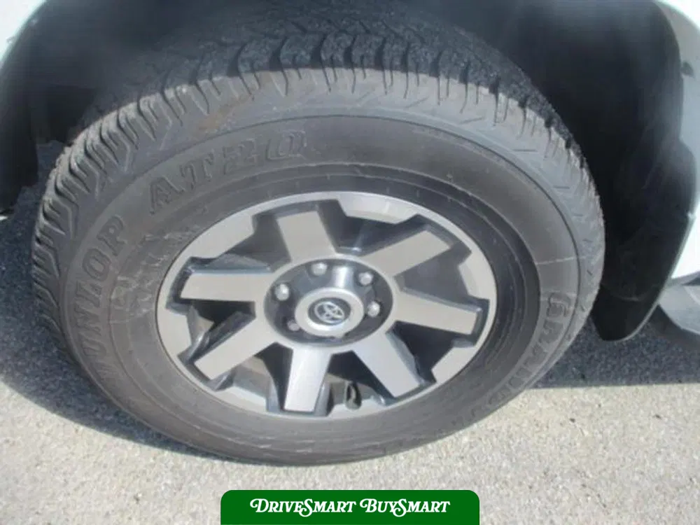 2024 Toyota 4Runner TRD Off Road