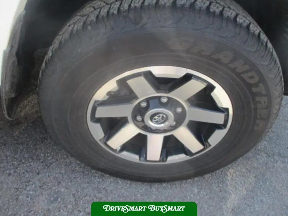 2024 Toyota 4Runner TRD Off Road
