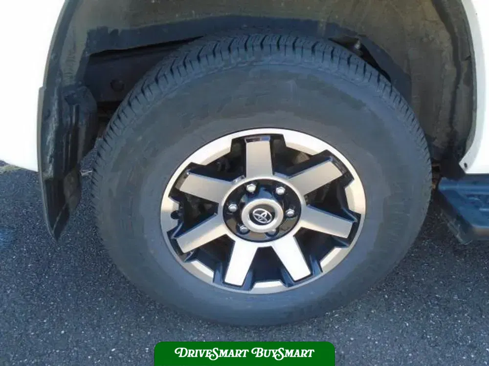 2024 Toyota 4Runner TRD Off Road