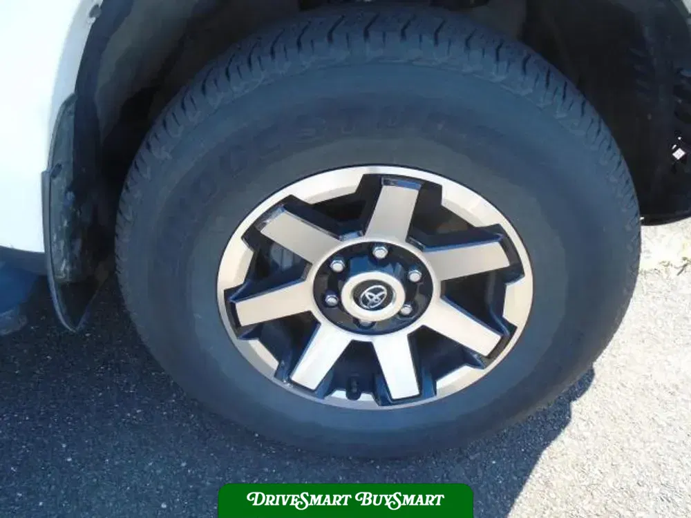 2024 Toyota 4Runner TRD Off Road