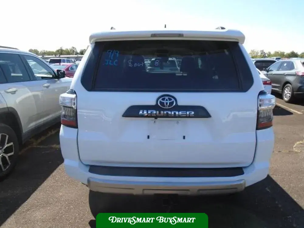 2024 Toyota 4Runner TRD Off Road