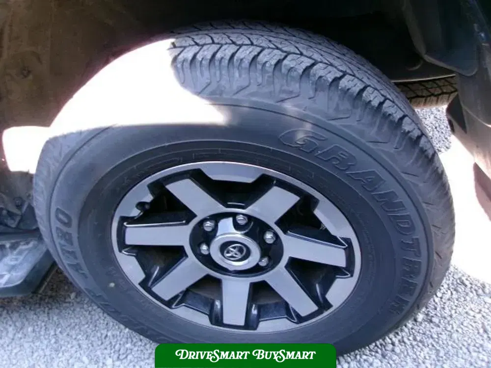 2024 Toyota 4Runner TRD Off Road