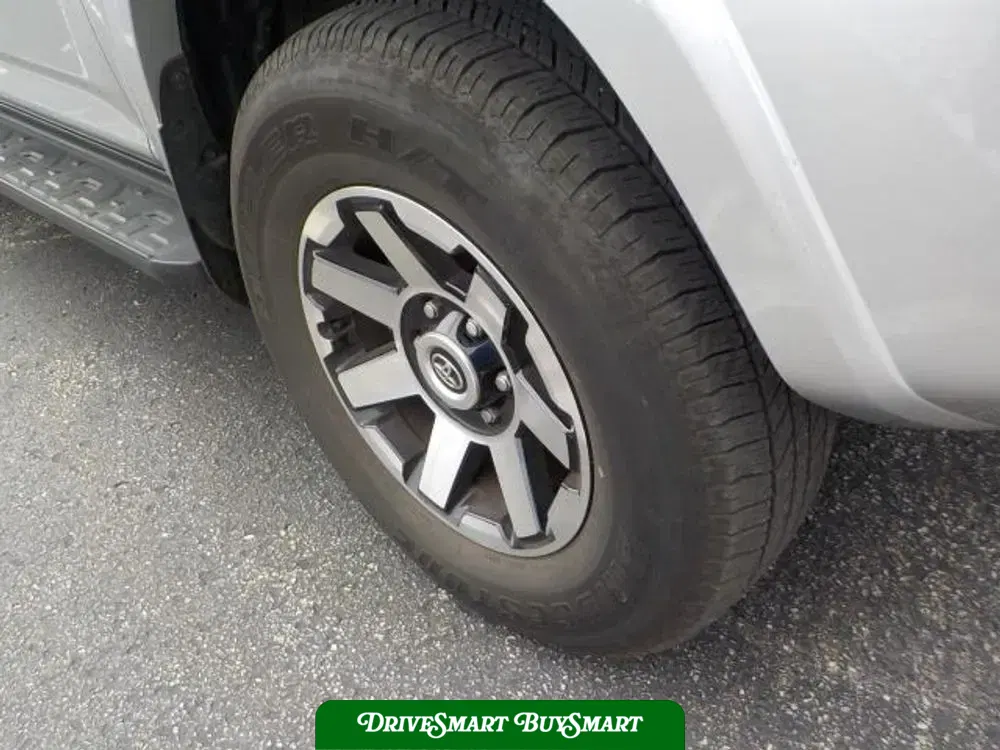 2024 Toyota 4Runner TRD Off Road