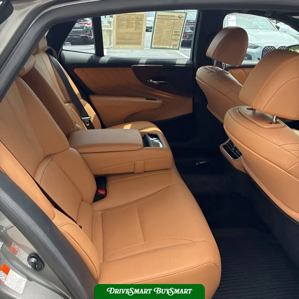 2024 Lexus LS 500 Base