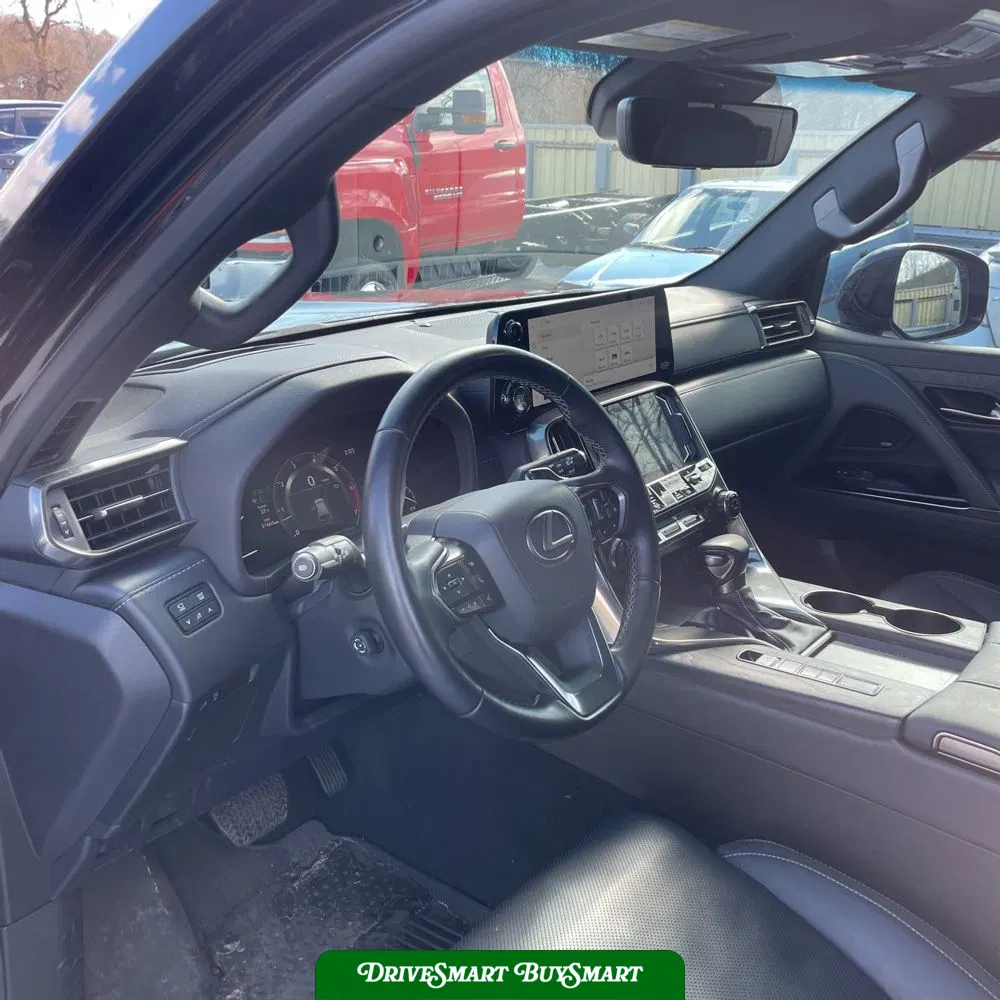 2023 Lexus LX 600 Premium