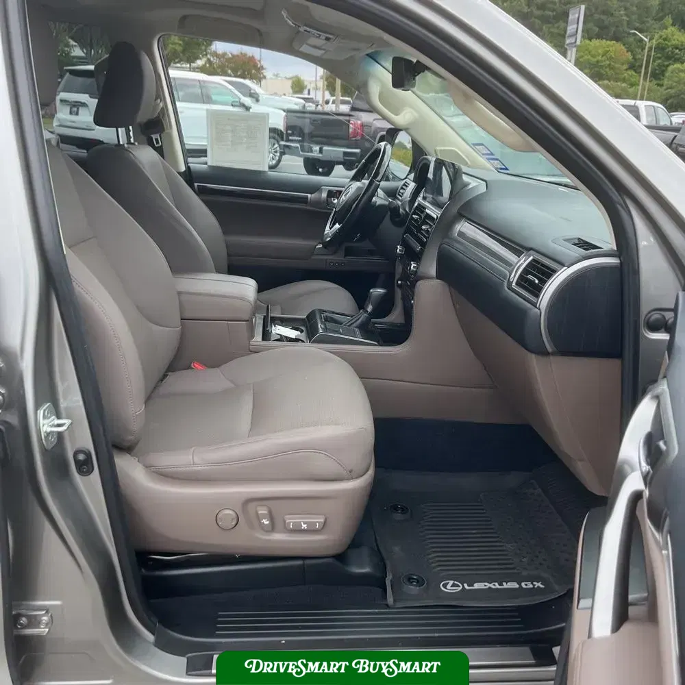 2023 Lexus GX 460 Base