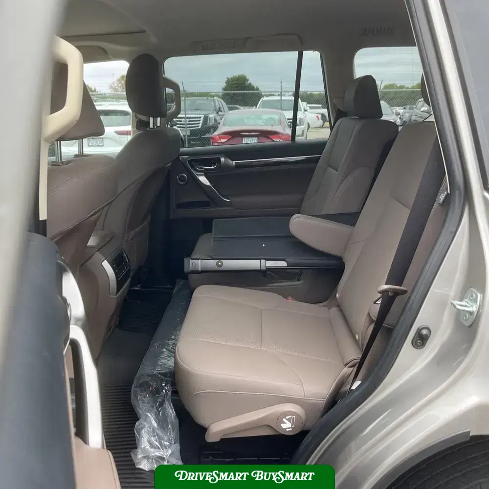 2023 Lexus GX 460 Base