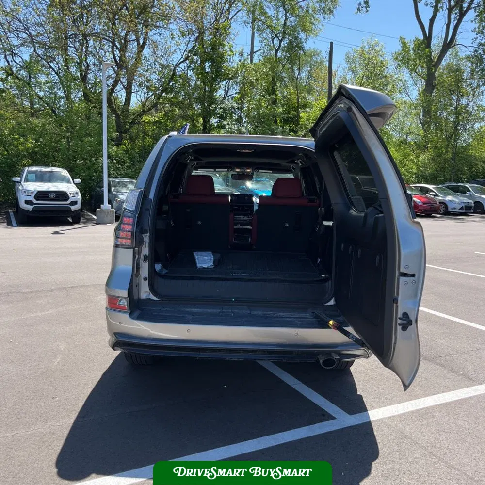 2023 Lexus GX 460 Base