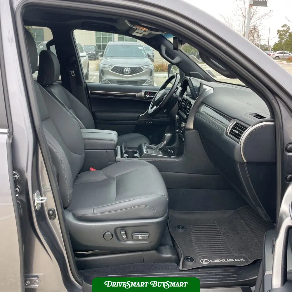 2023 Lexus GX 460 Base