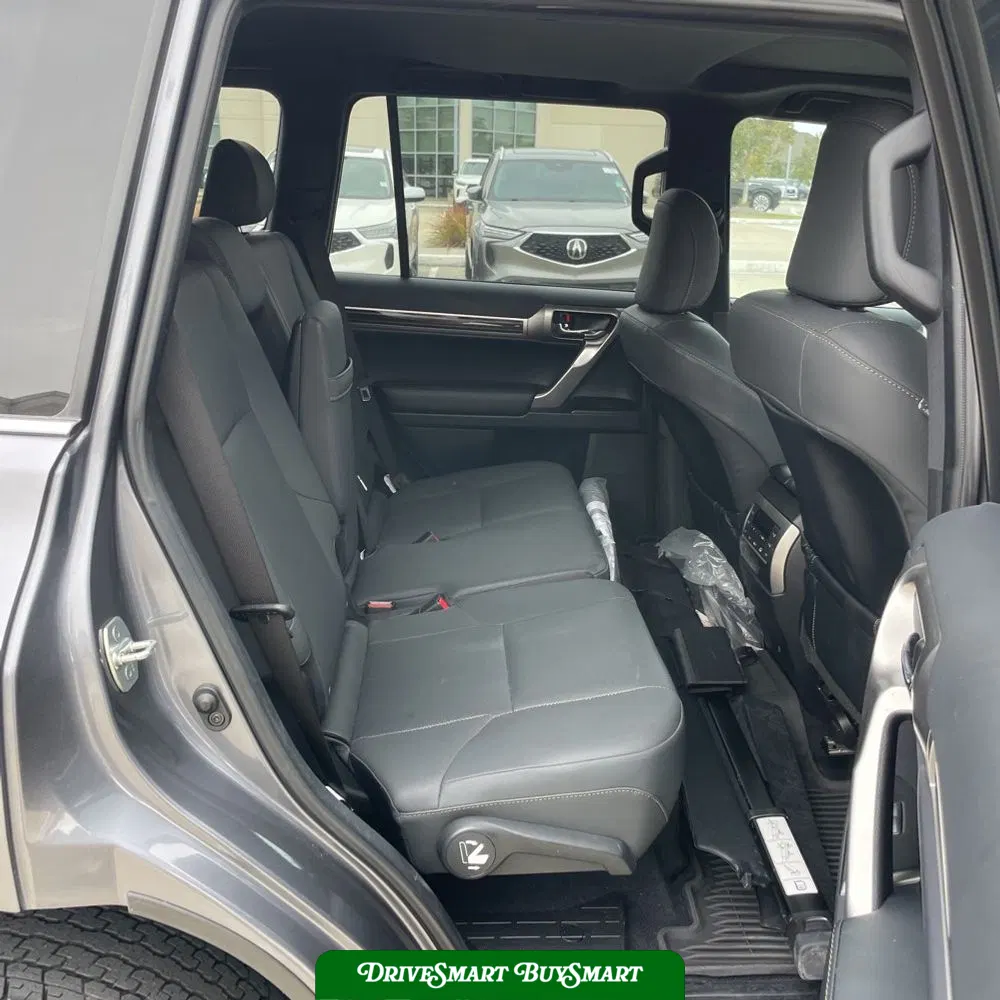 2023 Lexus GX 460 Base