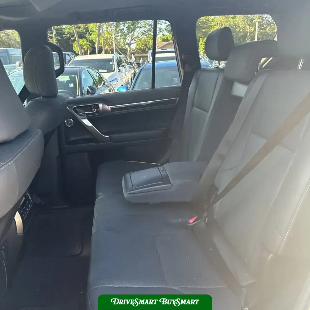 2023 Lexus GX 460 Base