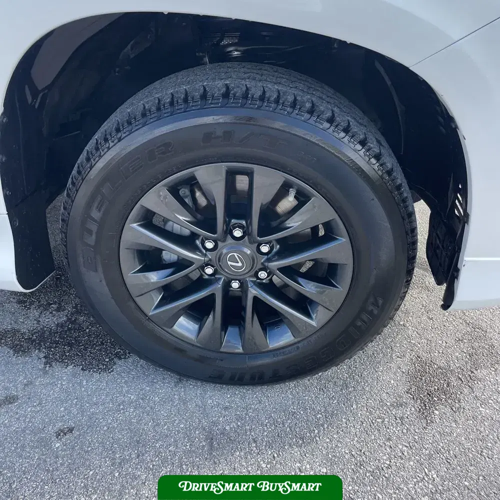 2023 Lexus GX 460 Base