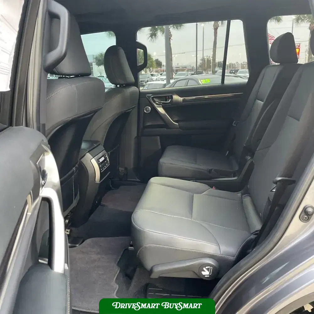 2023 Lexus GX 460 Base