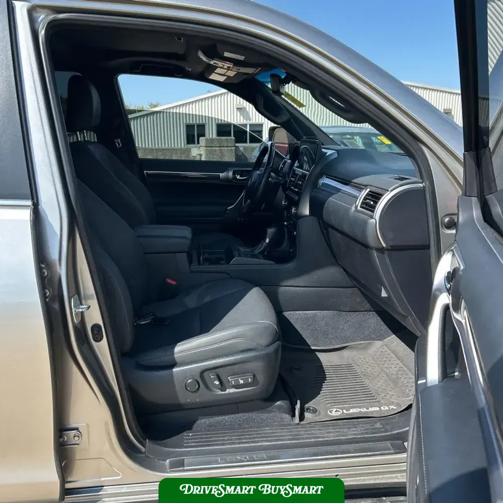 2023 Lexus GX 460 Base