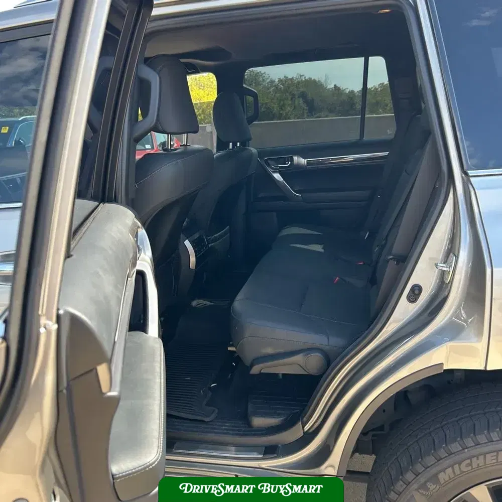 2023 Lexus GX 460 Base