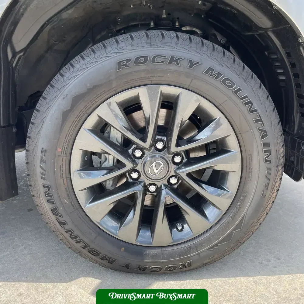 2023 Lexus GX 460 Base
