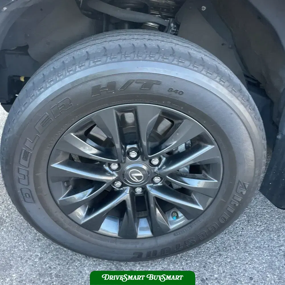 2023 Lexus GX 460 Base