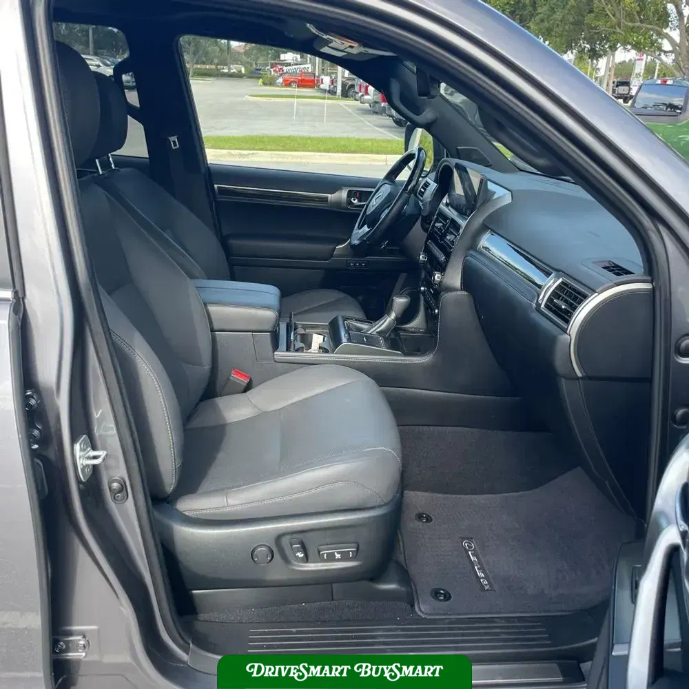 2023 Lexus GX 460 Base