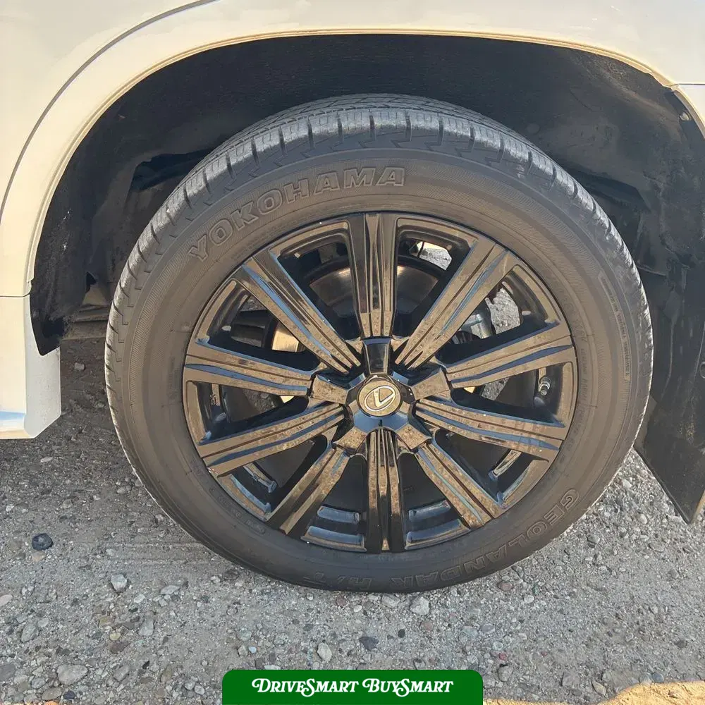 2020 Lexus LX 570 Three-Row
