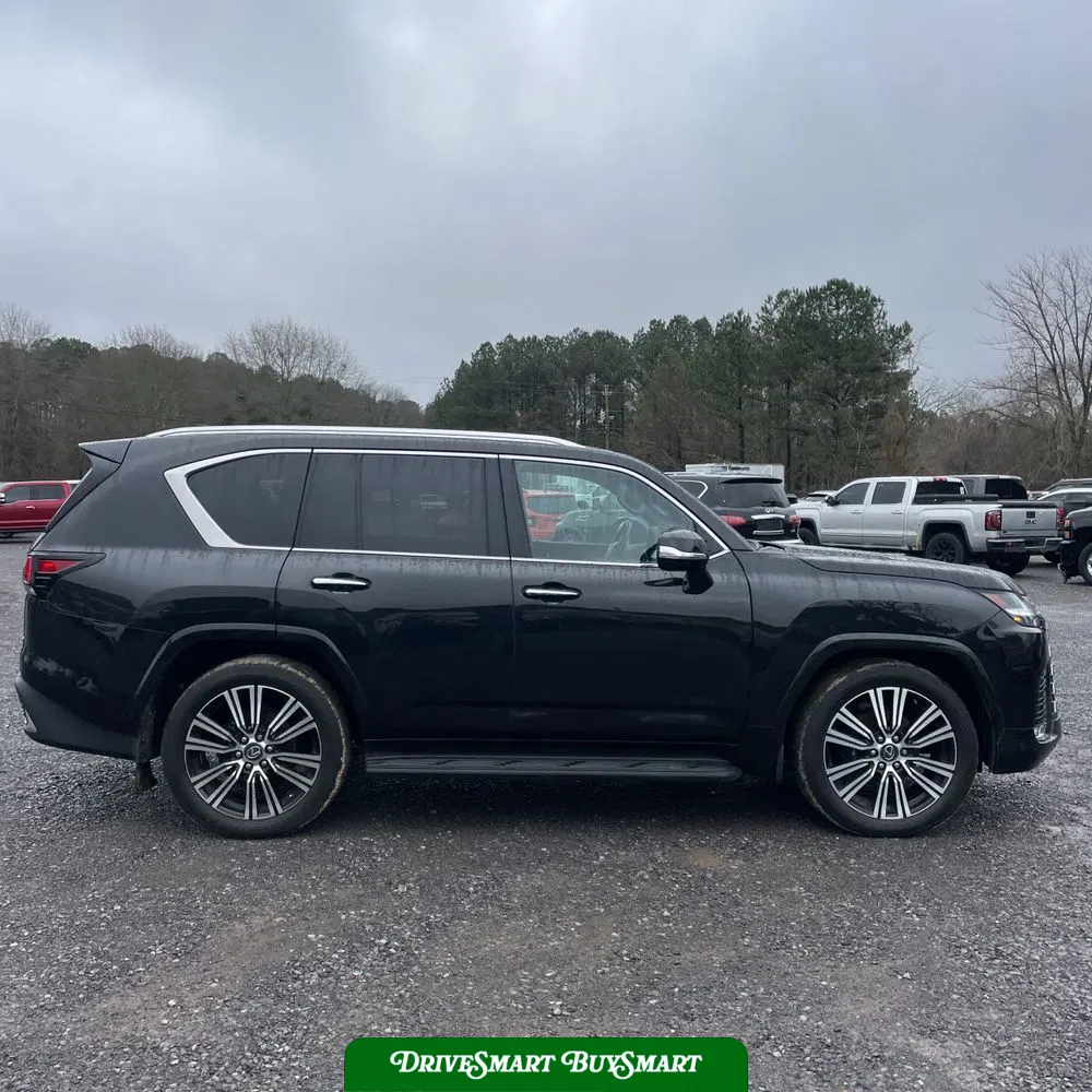 2022 Lexus LX 600 Luxury