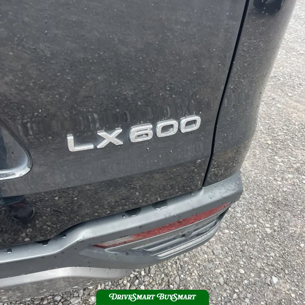 2022 Lexus LX 600 Luxury
