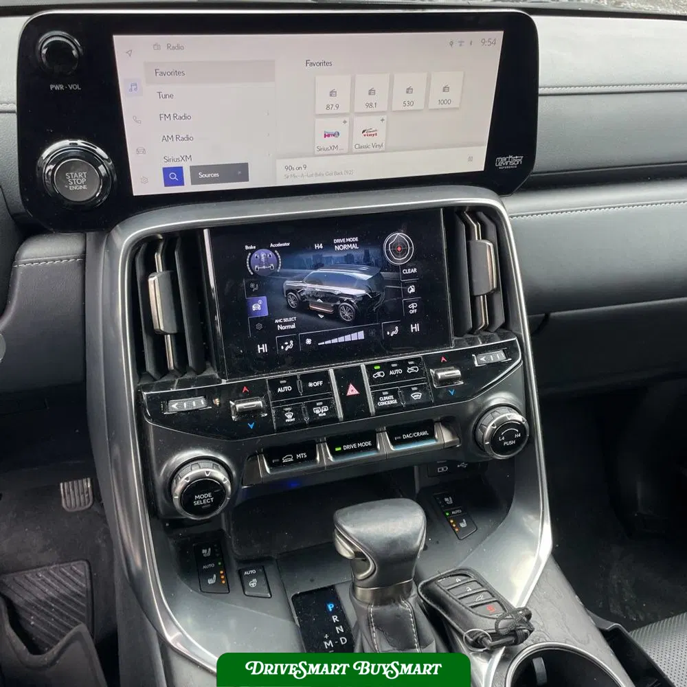 2022 Lexus LX 600 Luxury