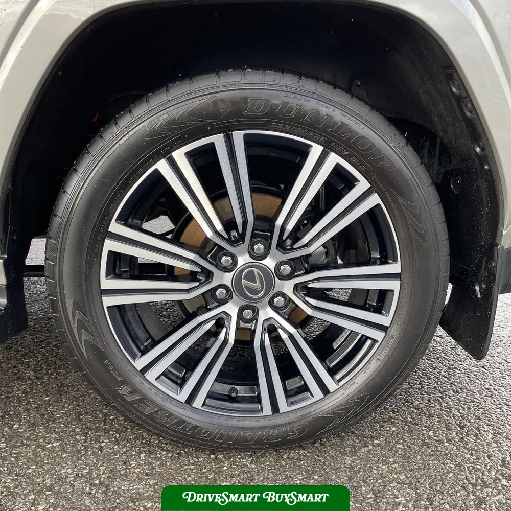 2024 Lexus LX 600 Luxury