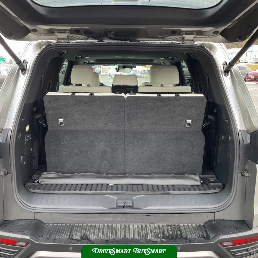 2024 Lexus LX 600 Luxury