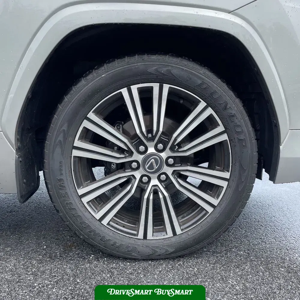 2024 Lexus LX 600 Luxury