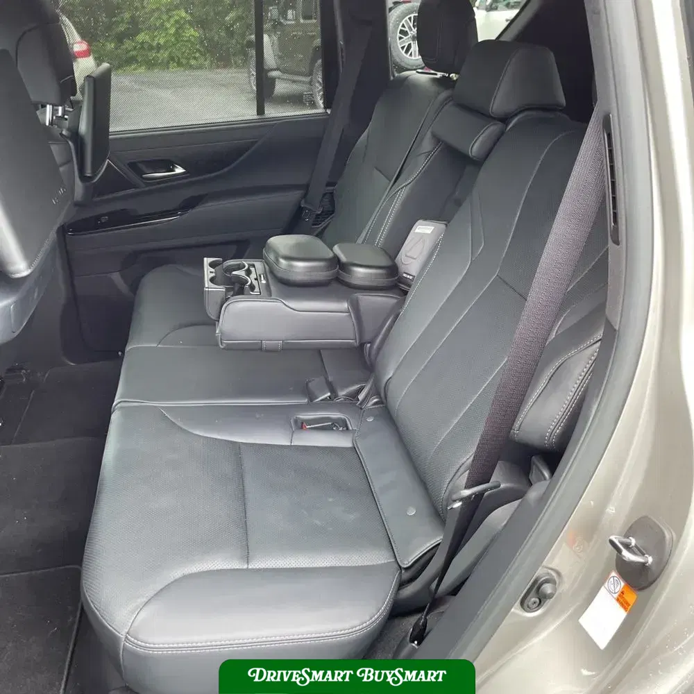 2024 Lexus LX 600 Luxury
