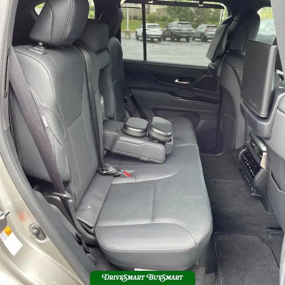 2024 Lexus LX 600 Luxury