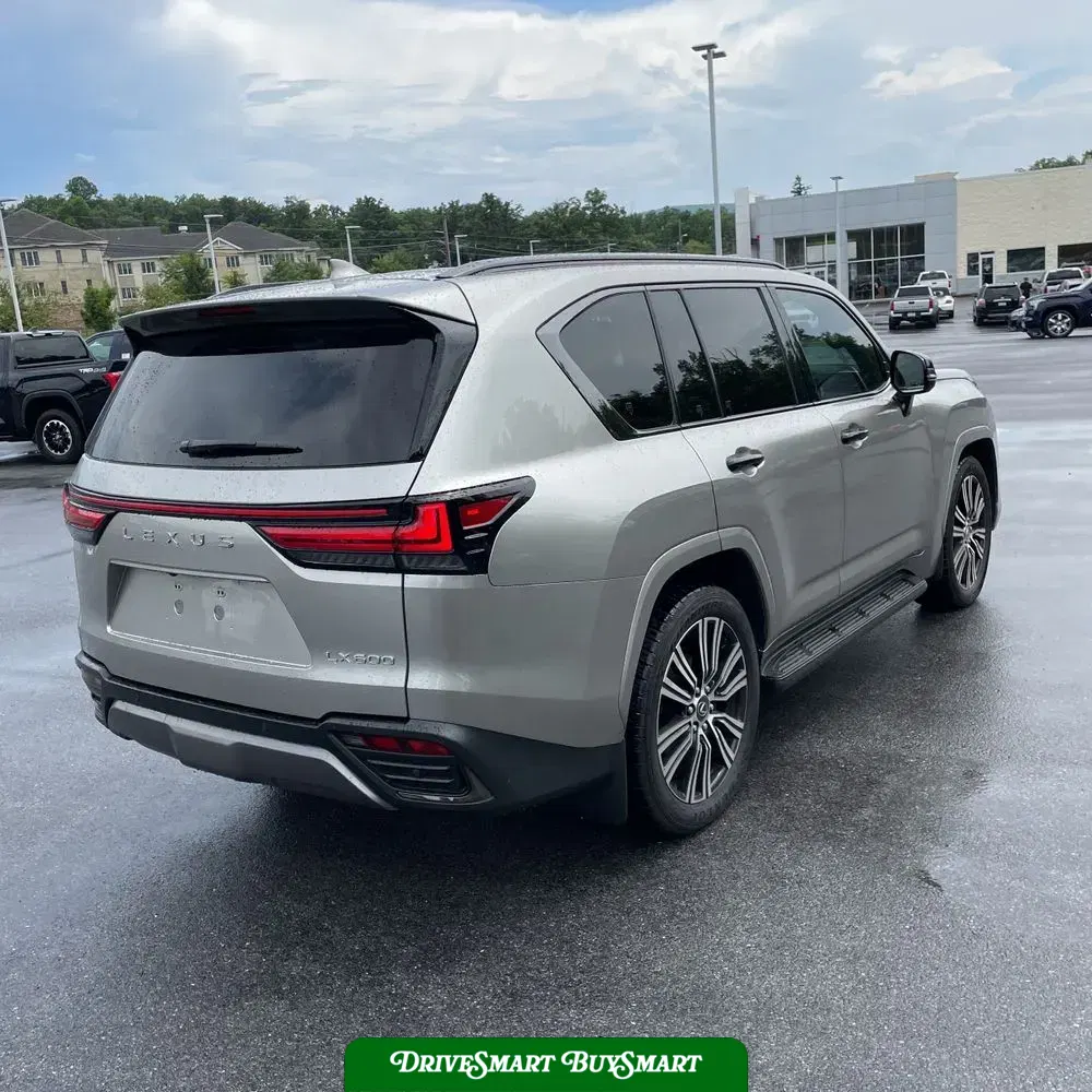 2024 Lexus LX 600 Luxury