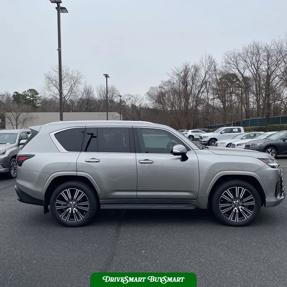 2024 Lexus LX 600 Luxury