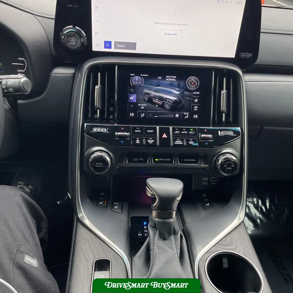 2024 Lexus LX 600 Luxury