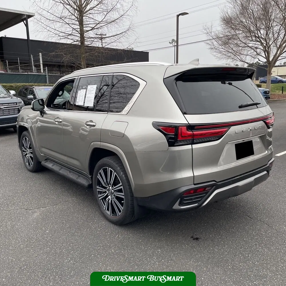 2024 Lexus LX 600 Luxury