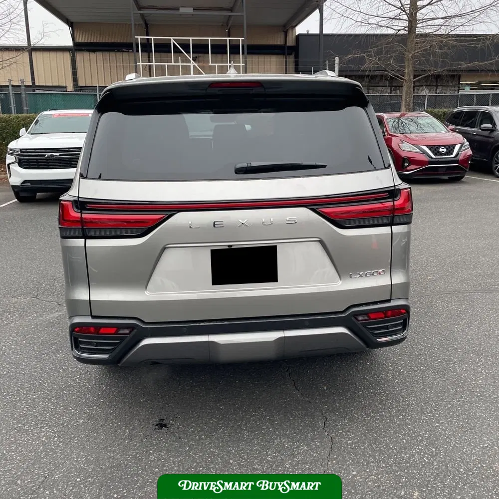 2024 Lexus LX 600 Luxury