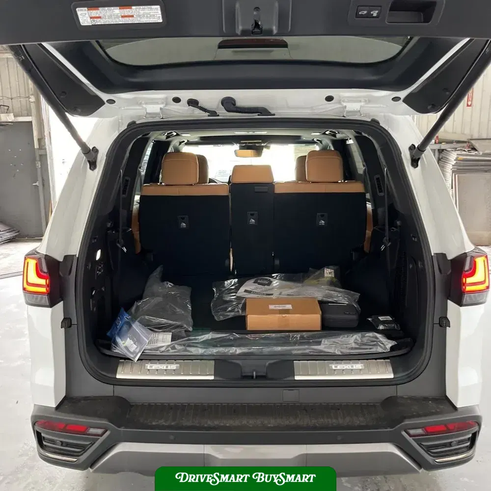 2024 Lexus LX 600 Luxury