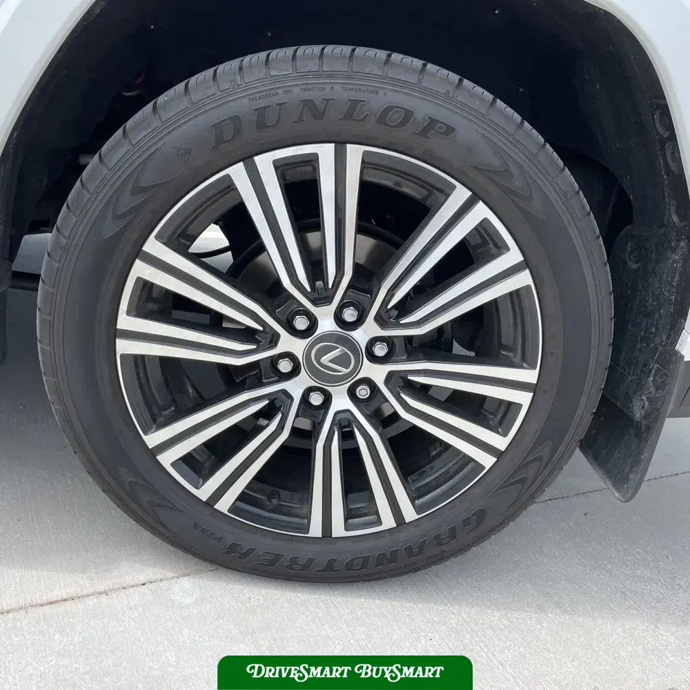 2024 Lexus LX 600 Luxury