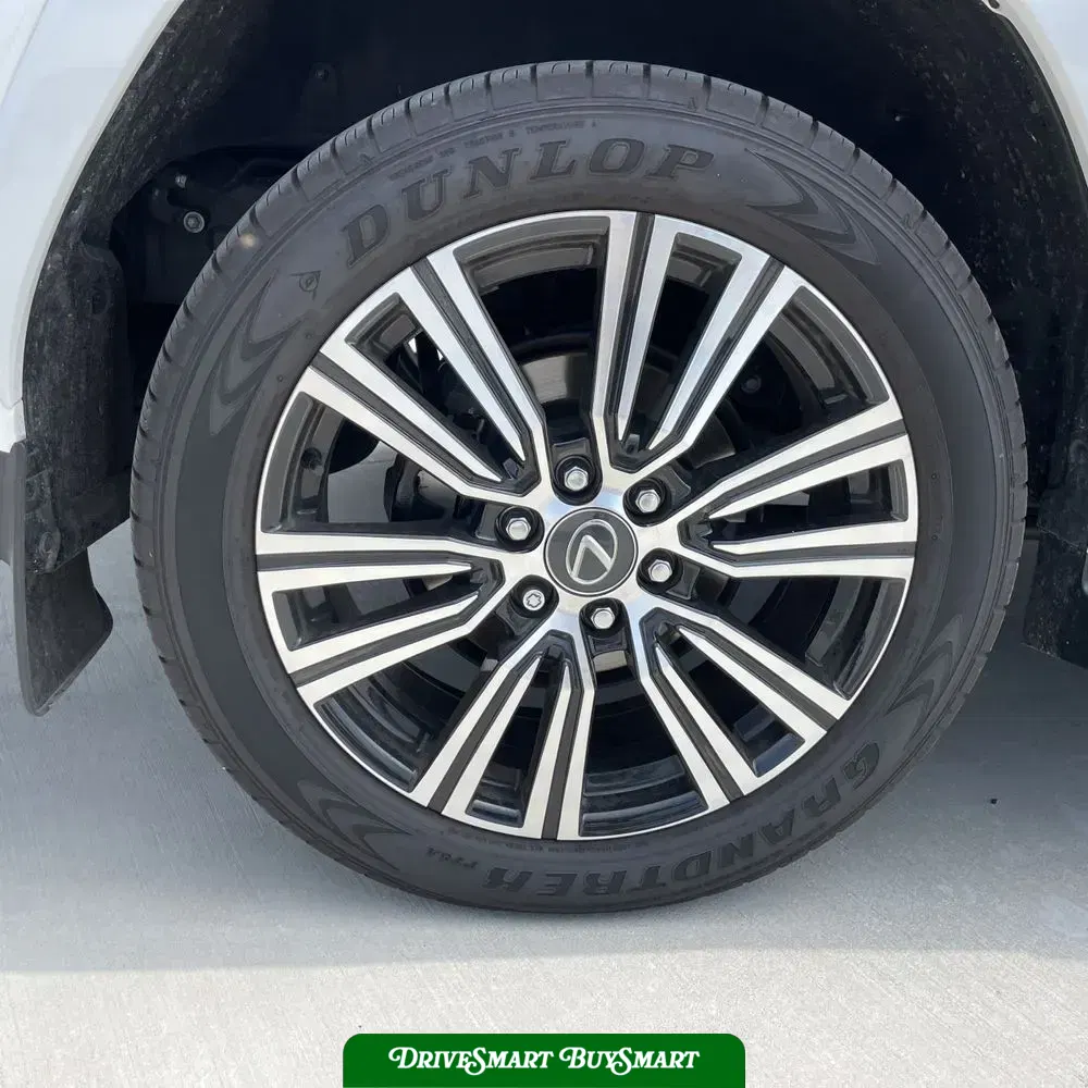 2024 Lexus LX 600 Luxury