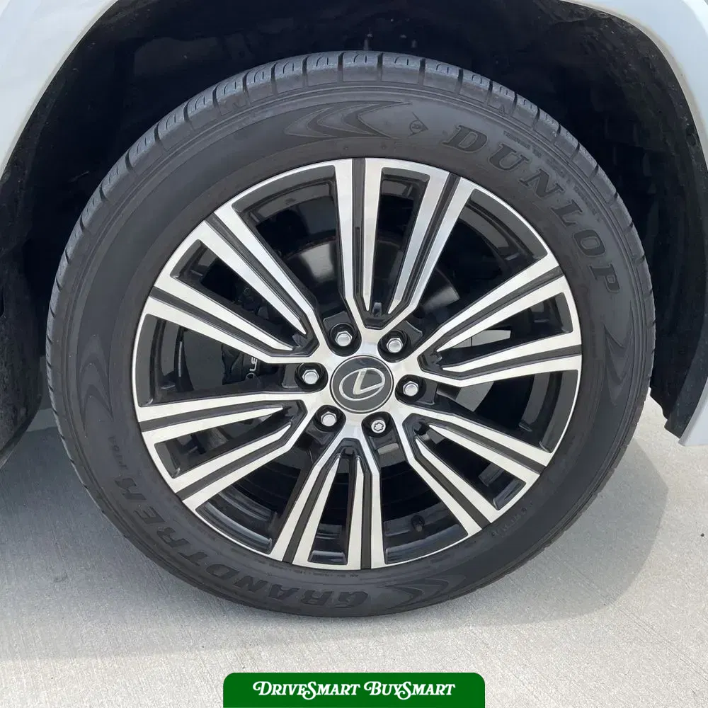 2024 Lexus LX 600 Luxury